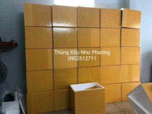 Thùng Xốp dán băng keo Như Phương